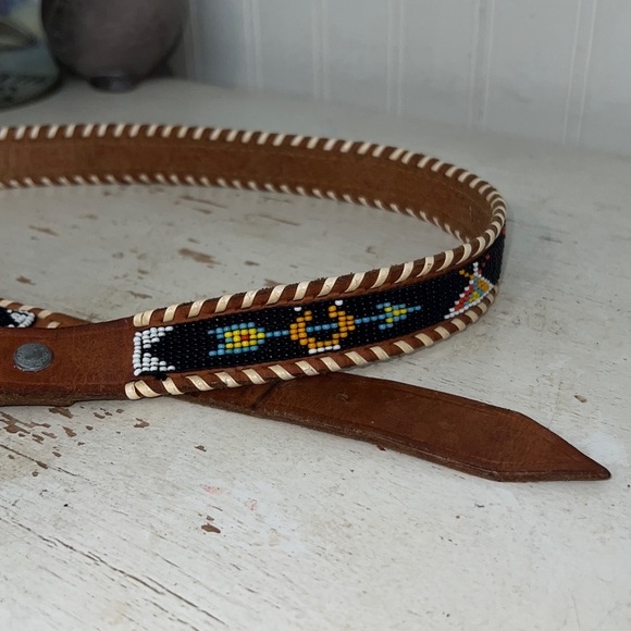 Stunning Native American leather beaded belt 31” - 34”
